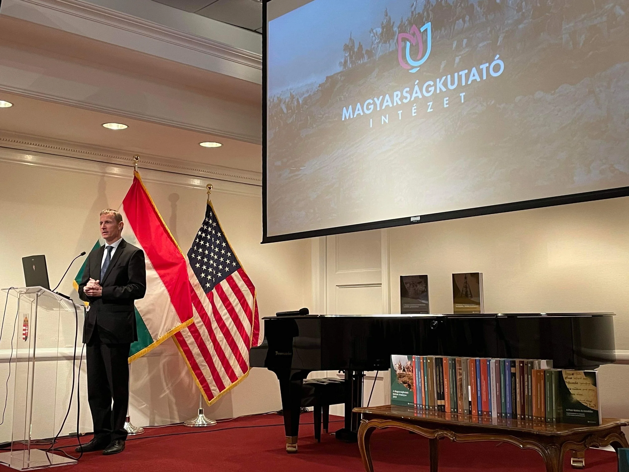 Institute of Hungarian Research